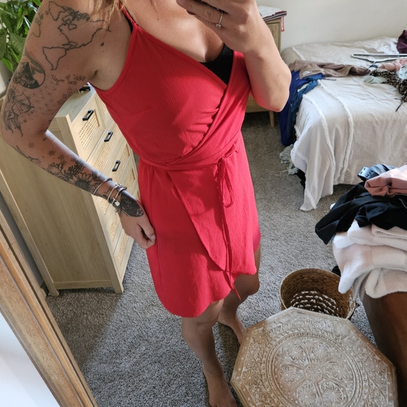 Asos red wrap dress - Picture 3 of 3